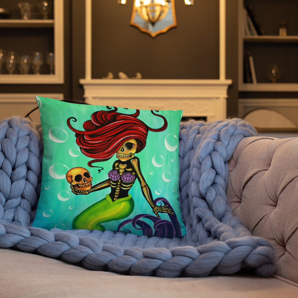 “La Sirena” Basic Pillow